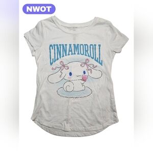Sanrio Cinnamoroll T-Shirt NWOT